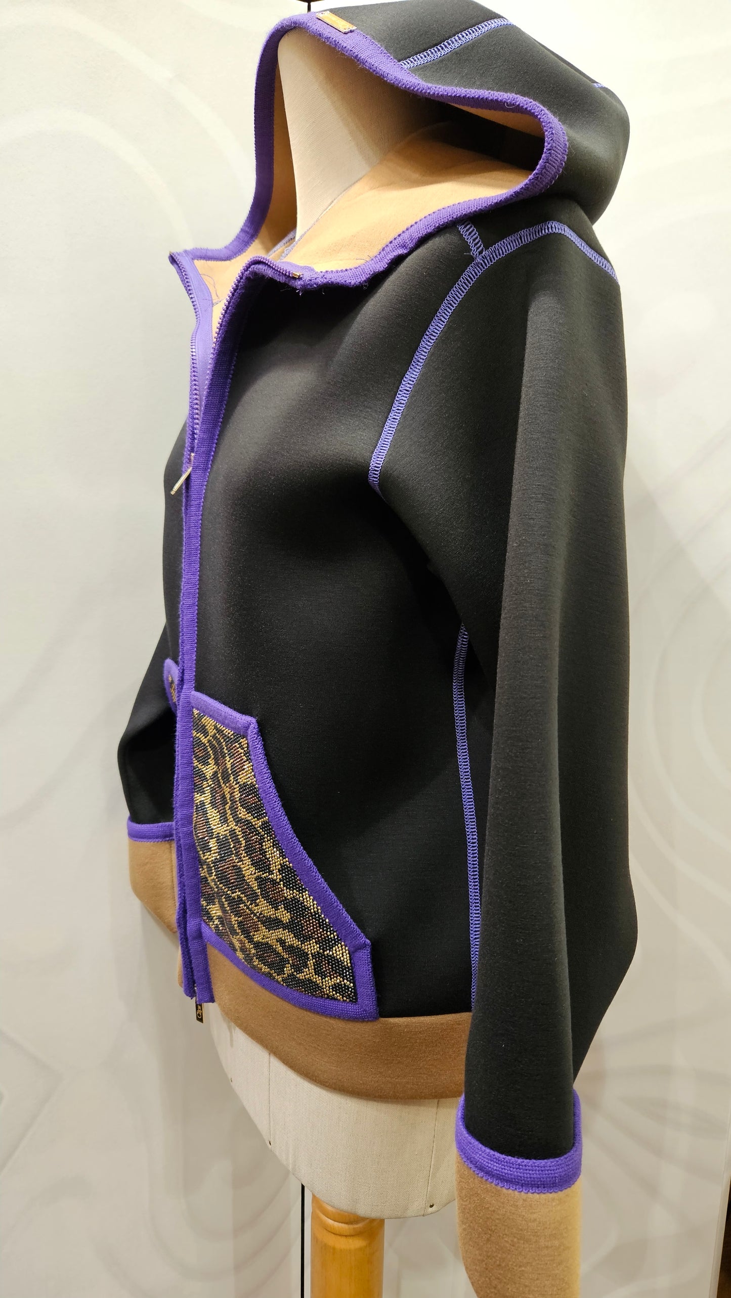 Giacca neoprene Clips nera e viola zip