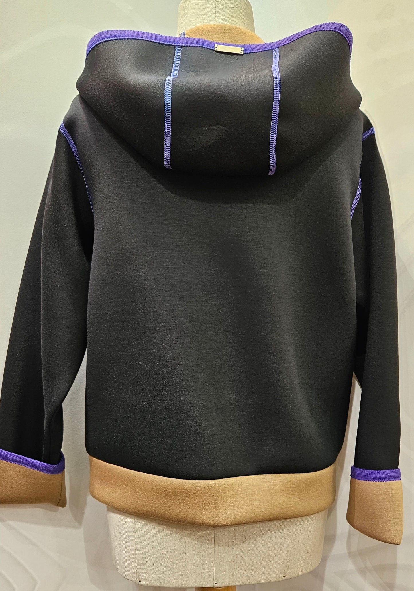 Giacca neoprene Clips nera e viola zip