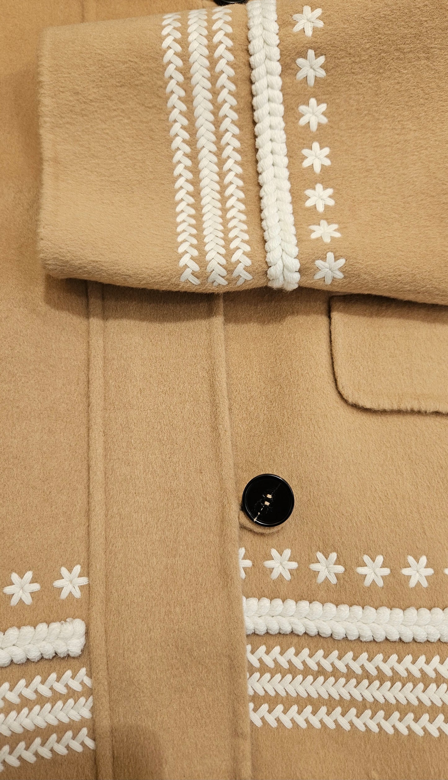 Cappotto con frange ricamato cammello Ermanno Firenze by Scervino
