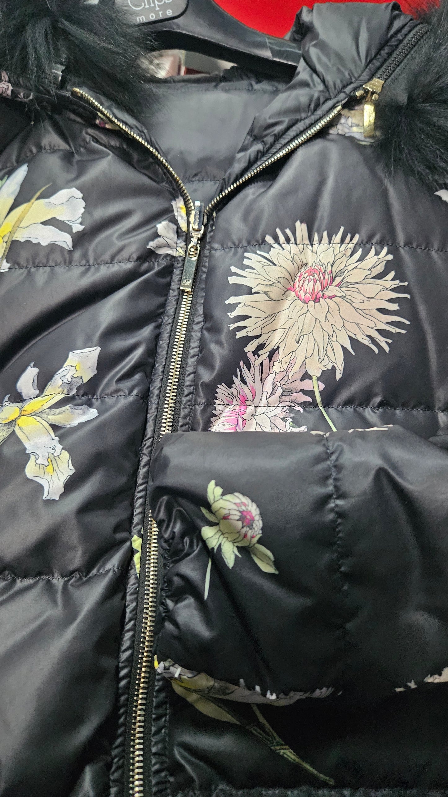 Piumino nero piuma d'oca Blumarine reversibile fiorato