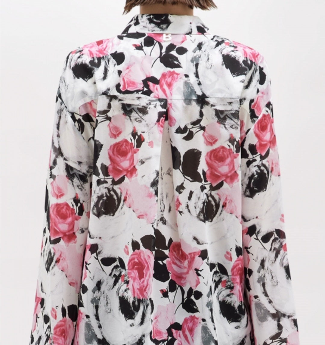 Camicia di seta leggera Over floreale rosa e nero di Blugirl