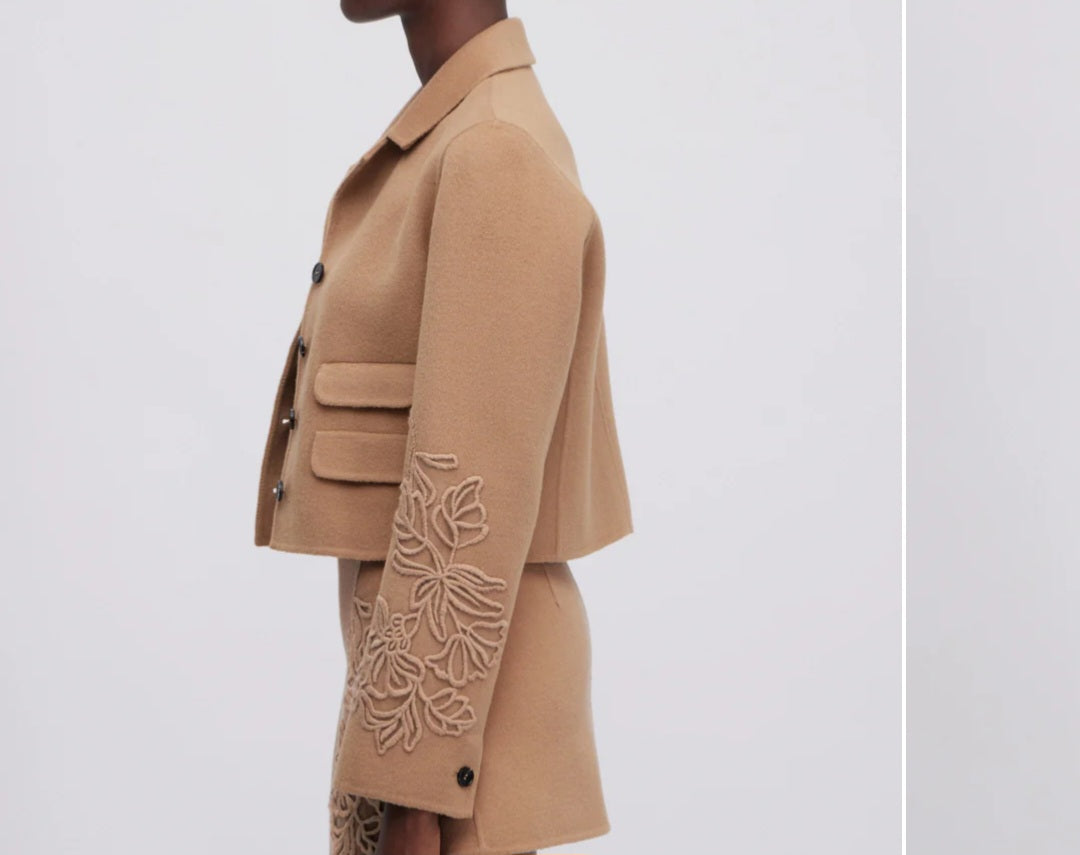 Giacca corta in double lana beige di Ermanno Firenze by Scervino