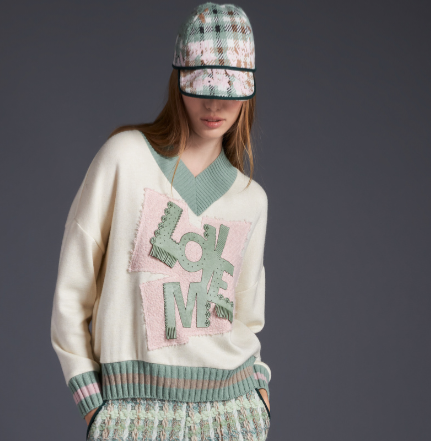 Maglia a V panna Love