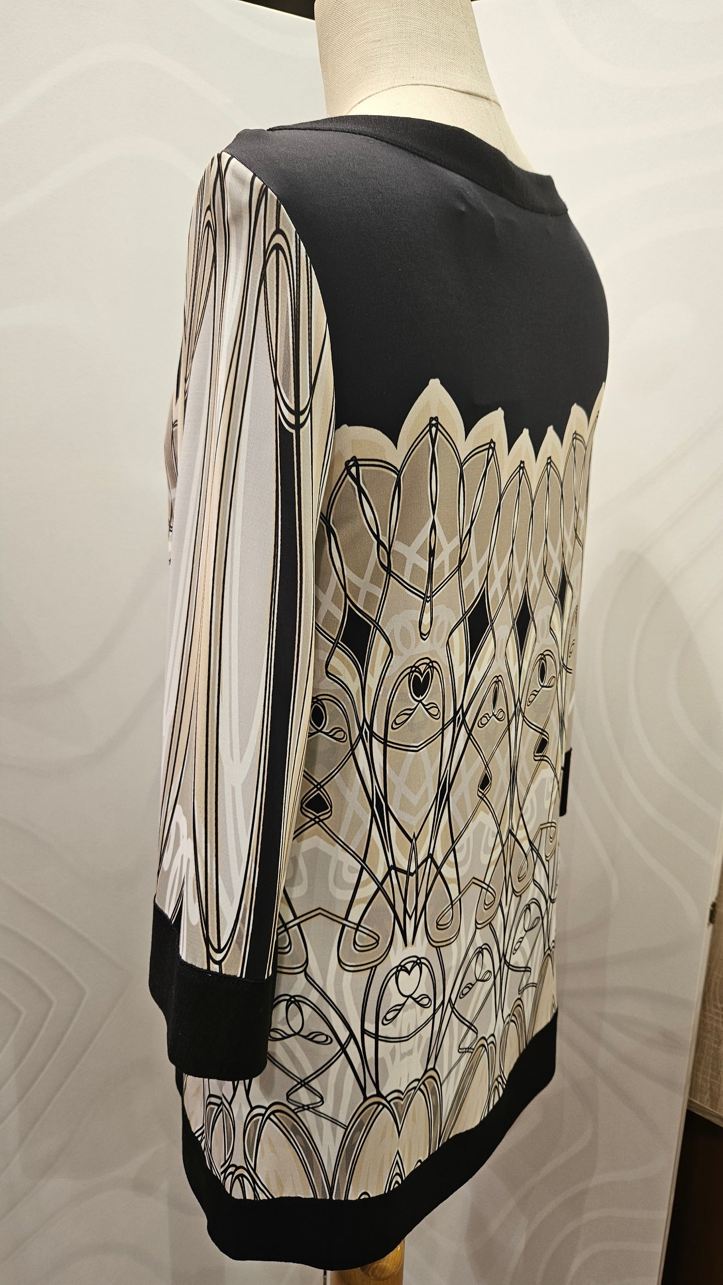 Casacca Blumarine b/nero disegno stile liberty, manica 3/4