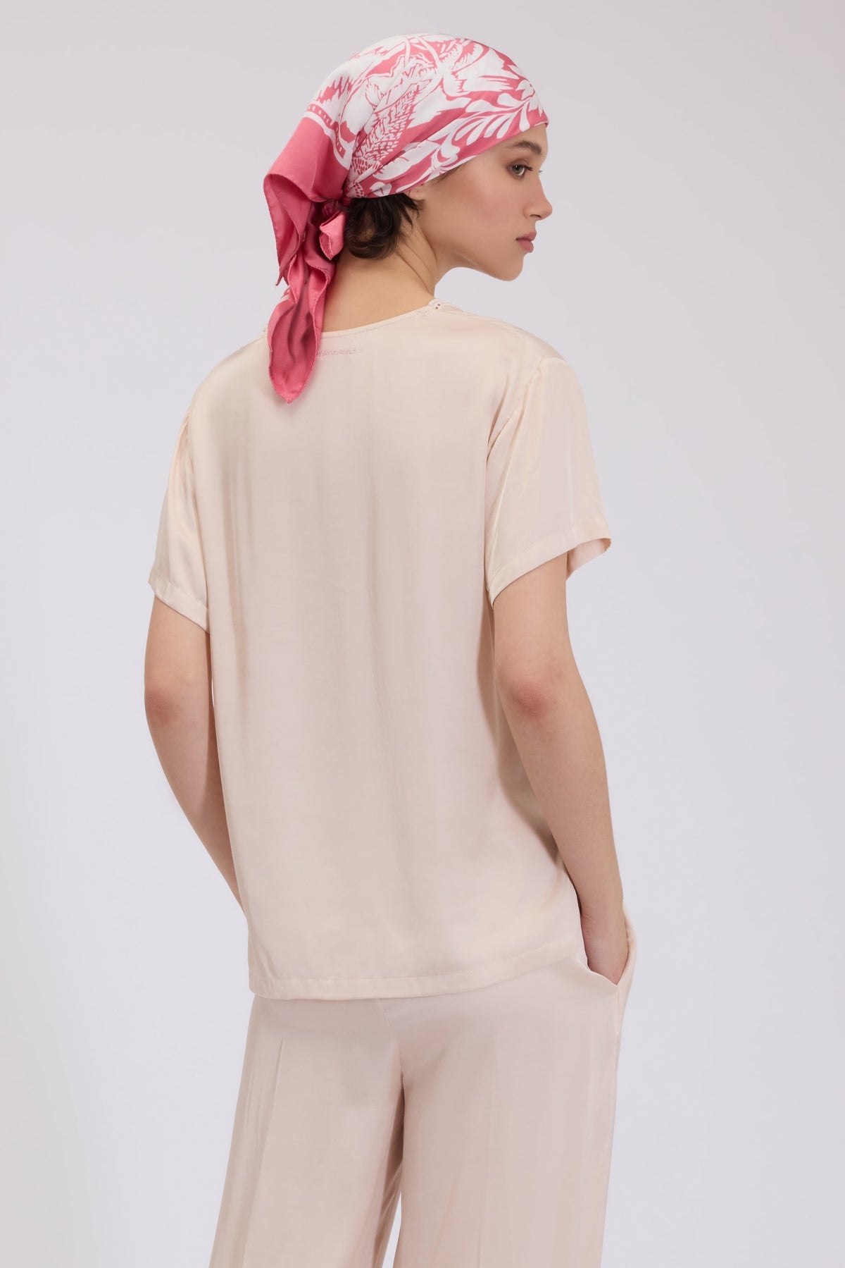 Casacca raso viscosa naturale Ermanno Firenze by Scervino nudo ricamo traforato San gallo